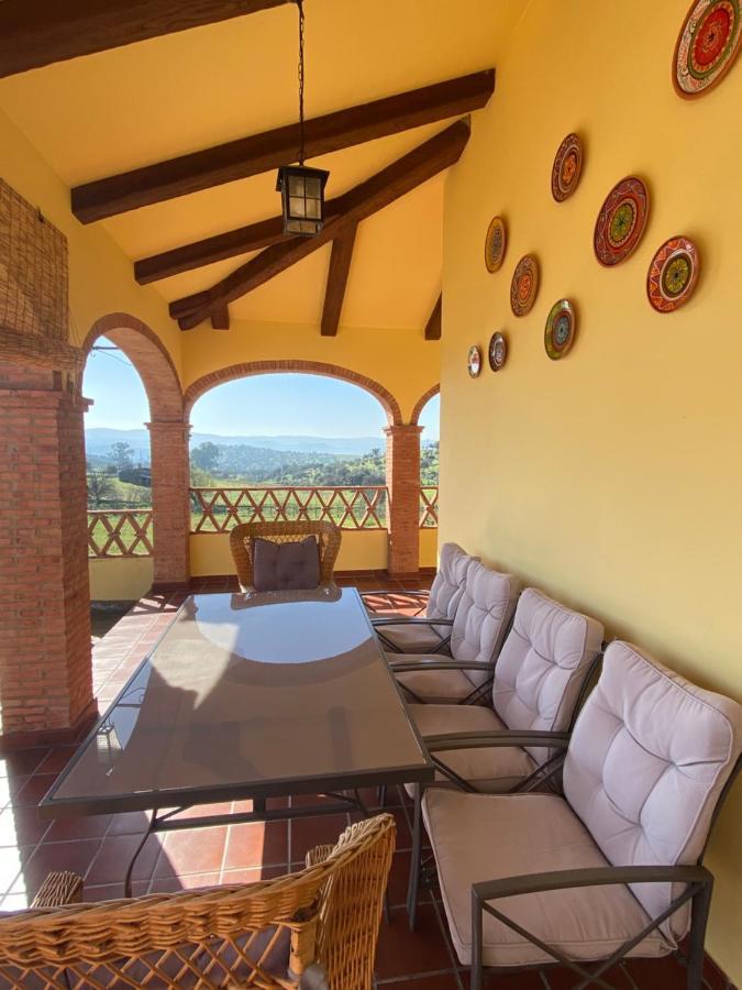 Casa Rural Montes De Trigo Херес-де-лос-Кабальерос Экстерьер фото